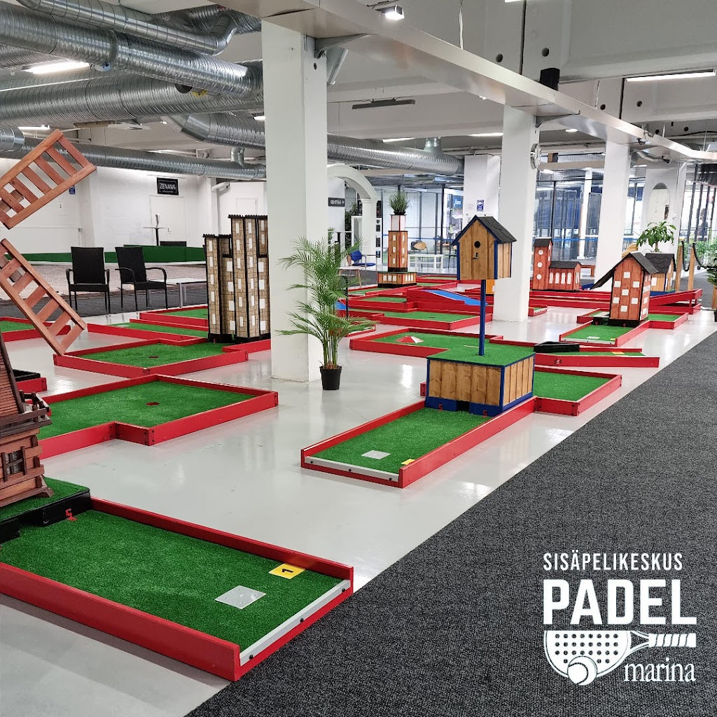 Sisäpelikeskus PadelMarina Sisäpelikeskus PadelMarina