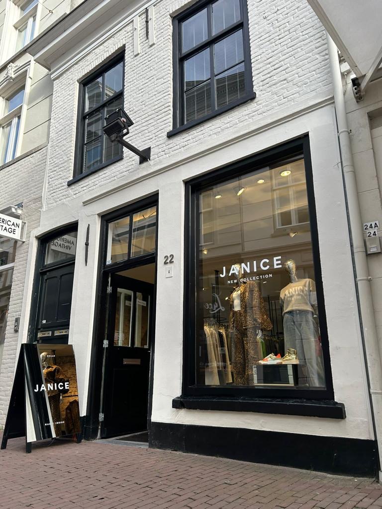 JANICE BRANDSTORE - WINKEL DEN BOSCH