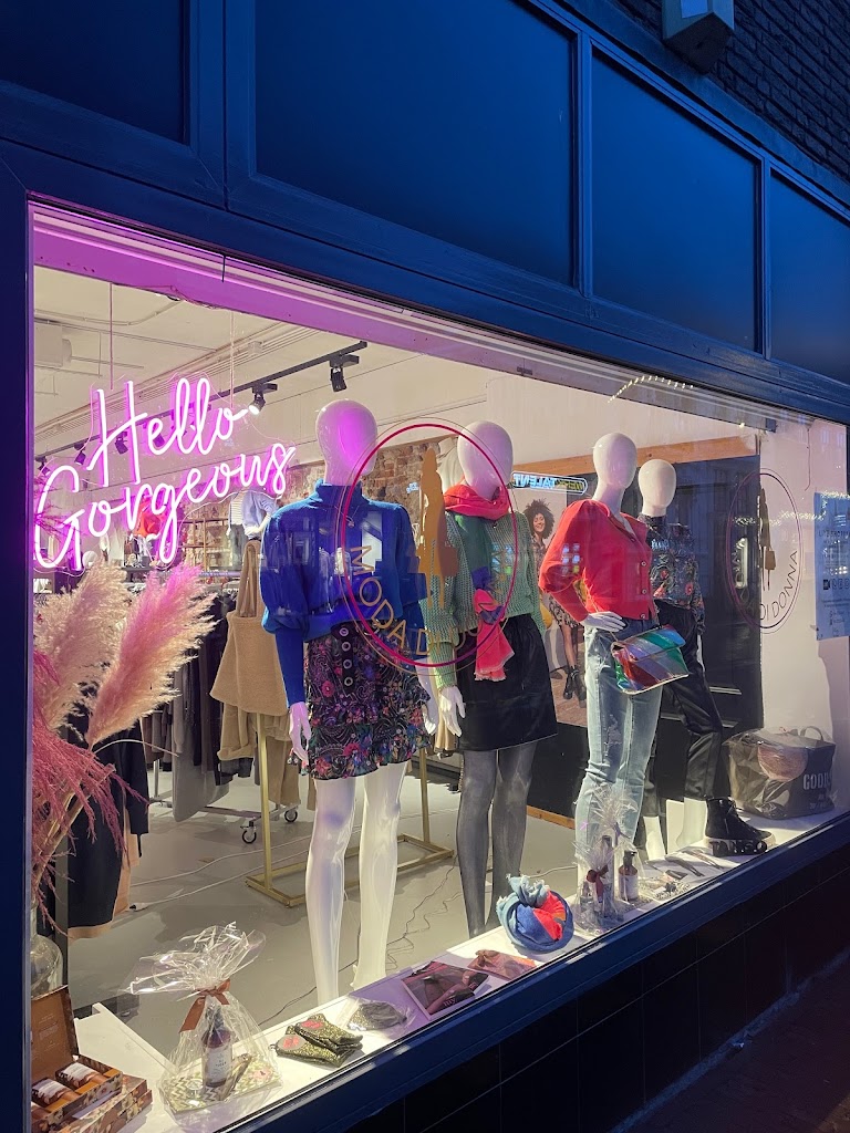 Moda di Donna Moda di Donna