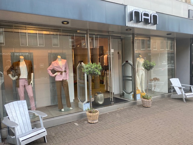 NAN – Stijlvolle zakelijke kleding voor vrouwen met ambitie NAN – Stijlvolle zakelijke kleding voor vrouwen met ambitie