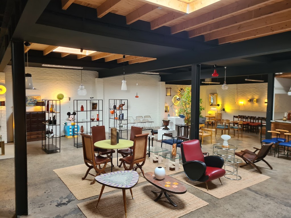 OKER Vintage Interior OKER Vintage Interior
