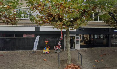 t Hoenske feestwinkel t Hoenske feestwinkel