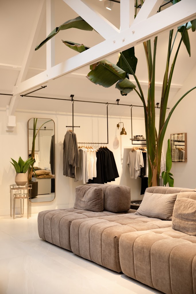 YAYA Haarlem – Damesmode & Dameskleding YAYA Haarlem – Damesmode & Dameskleding