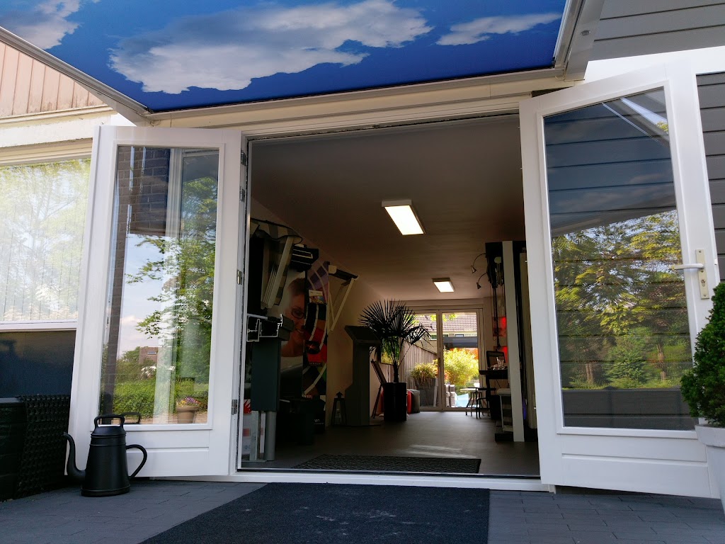 Zon en Wonen Rolluiken en Zonwering Zon en Wonen Rolluiken en Zonwering
