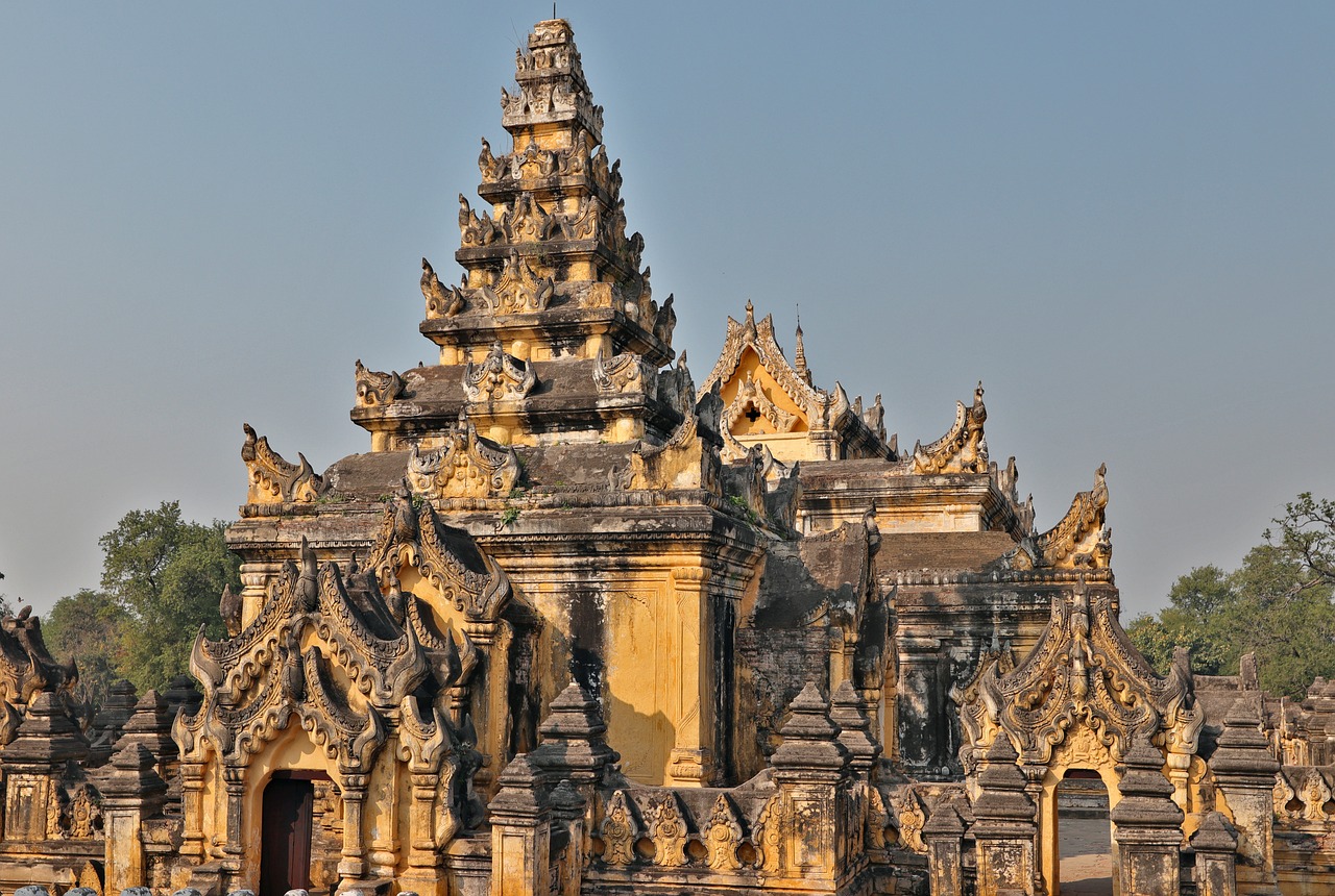 Aung Kyaw GmbH