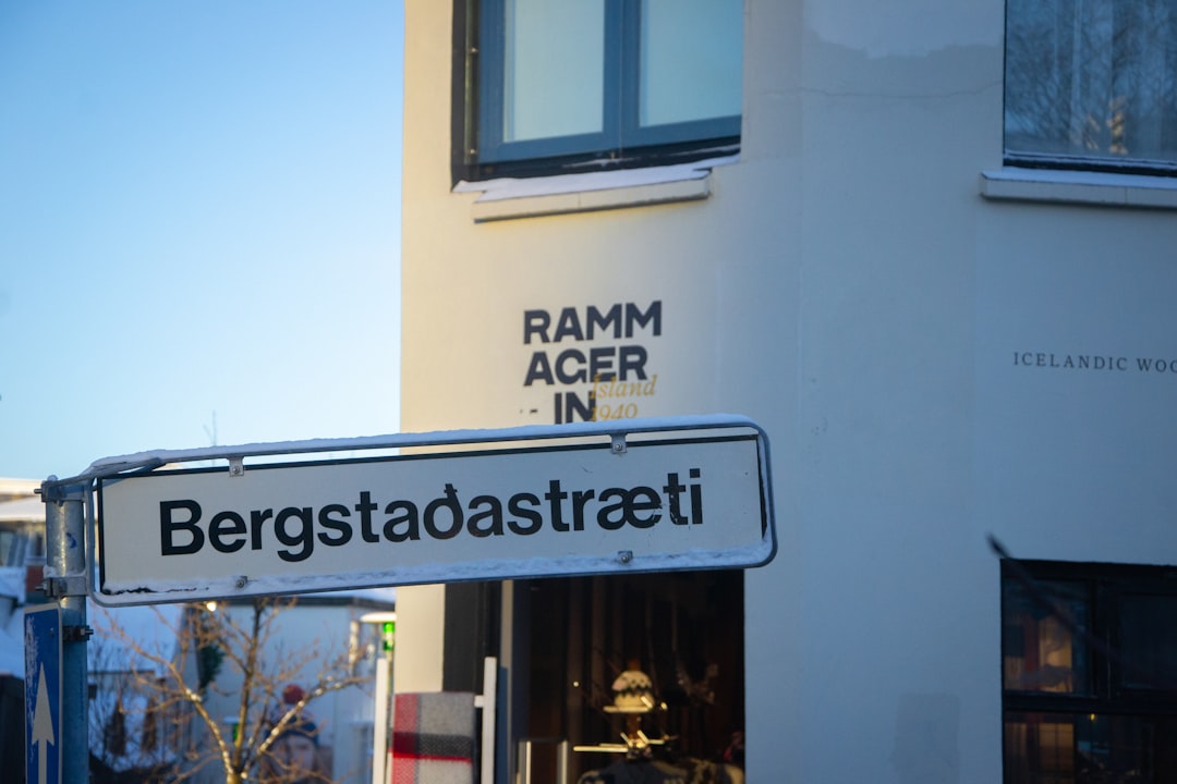Baumgartner & Co AG