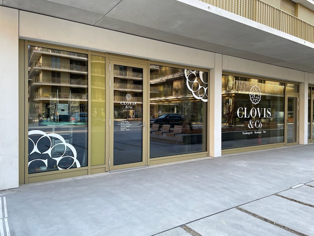 Clovis & Co Clovis & Co