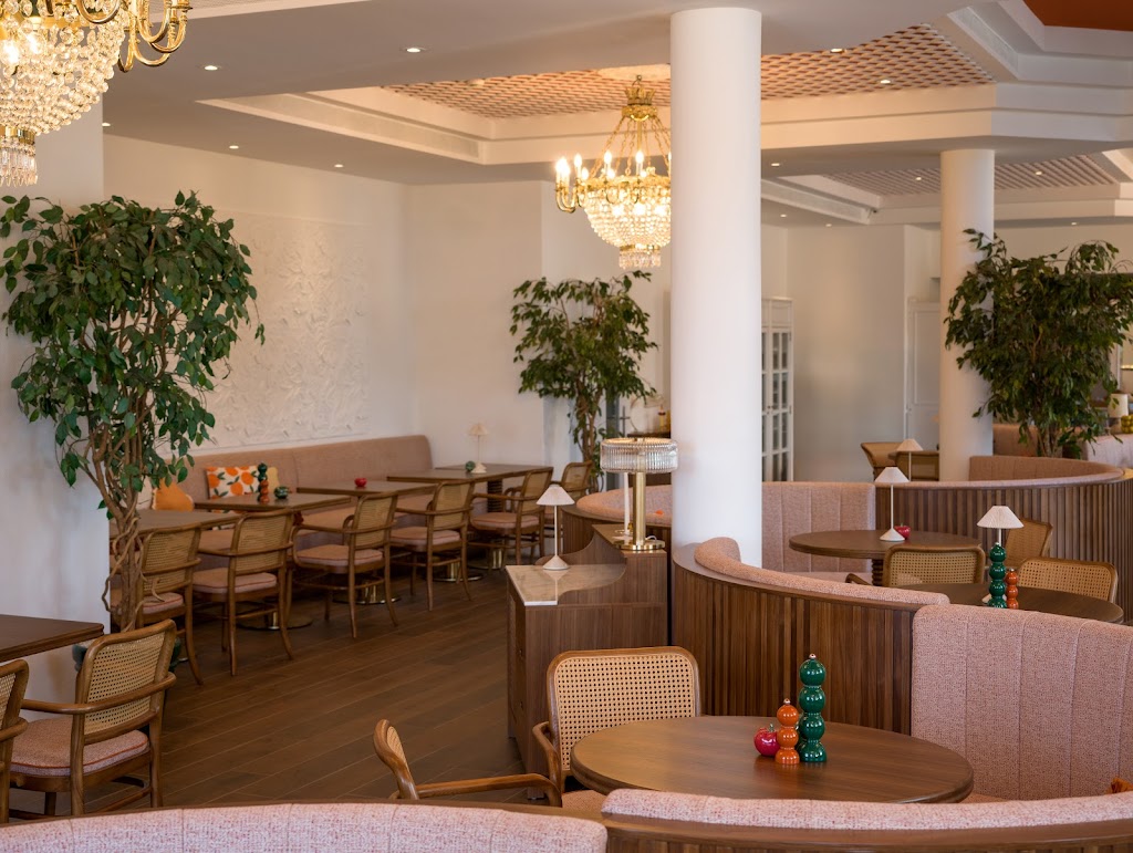 Cou Cou Restaurant