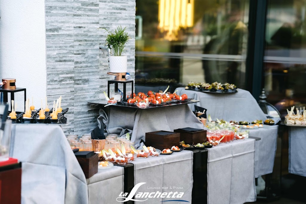Lanchetta Lounge Bar & Pinsa. Lanchetta Lounge Bar & Pinsa.