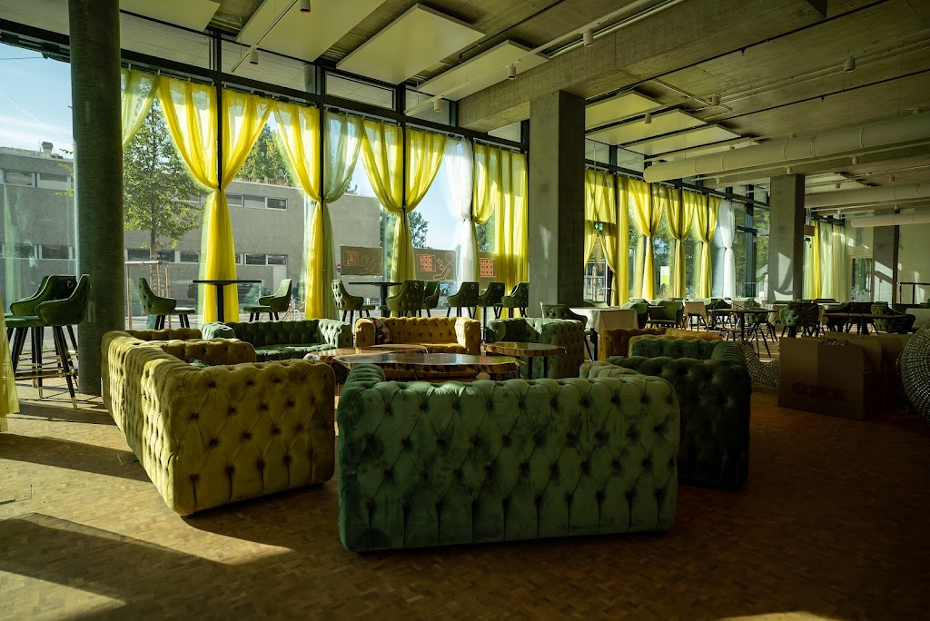 L'Angolo Eatery