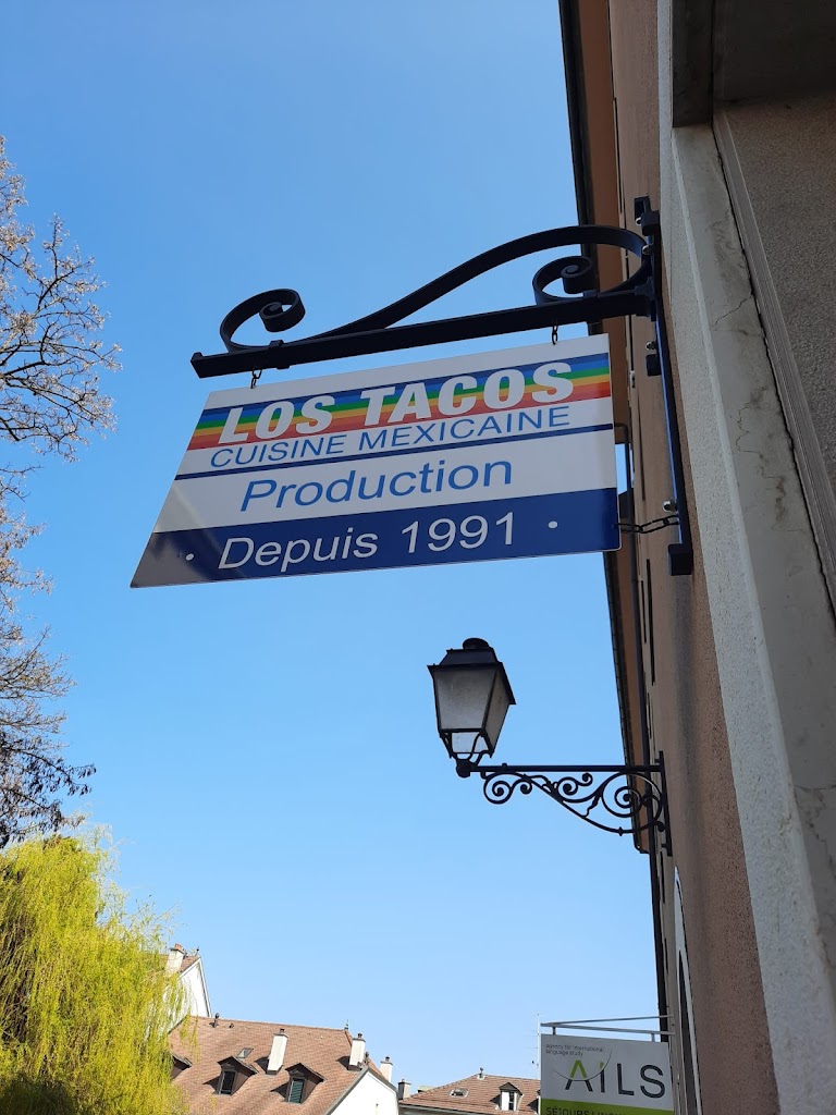 Los Tacos