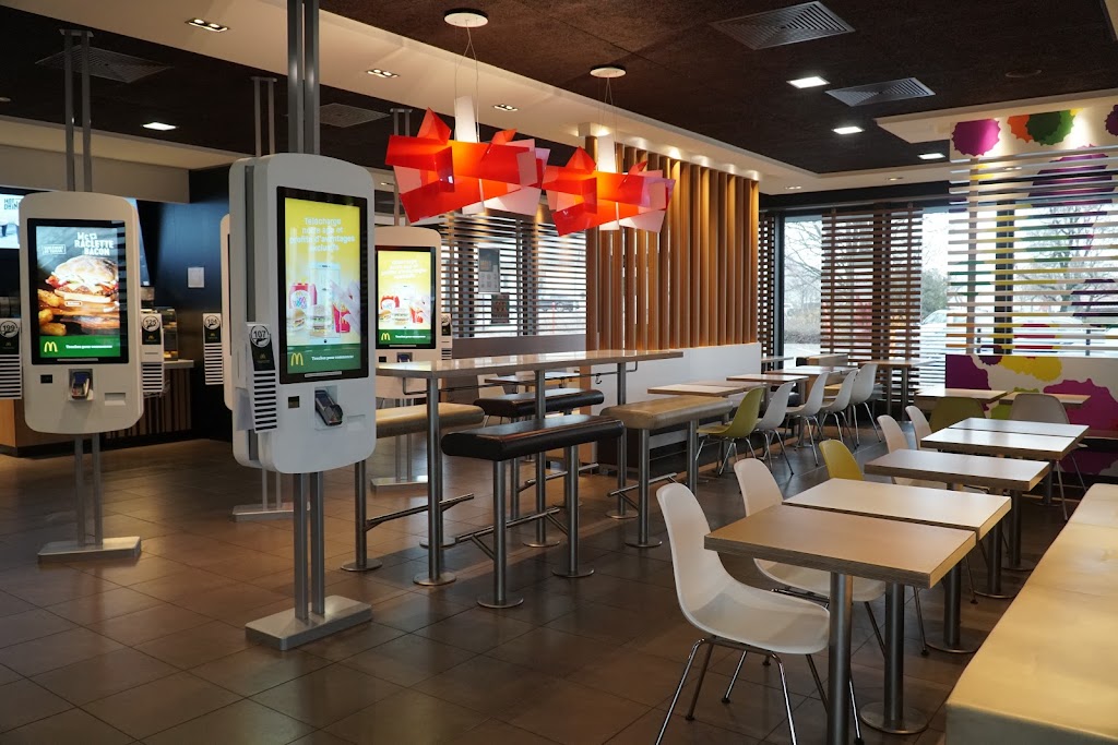 Mc Donald's Eplatures Drive