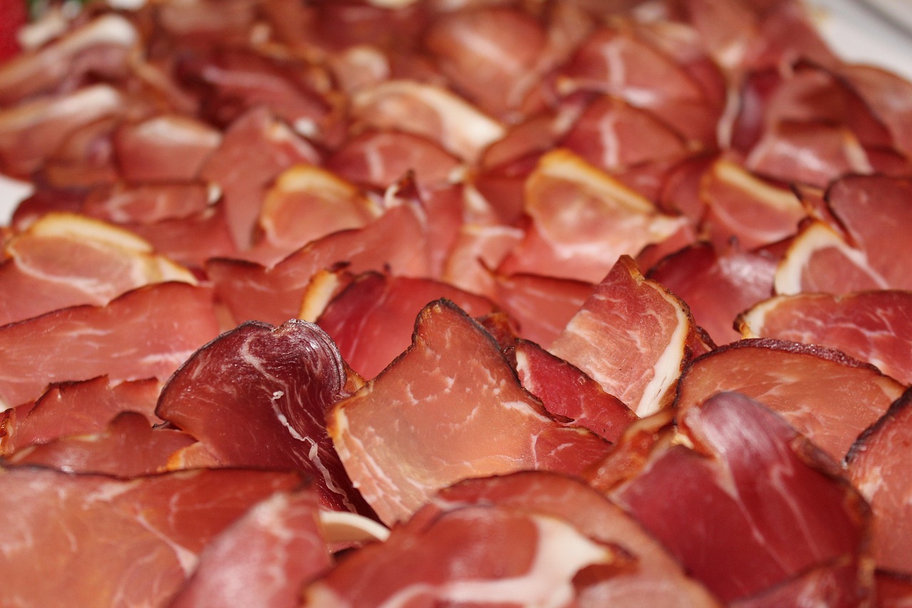 MEAT's MEAT's
