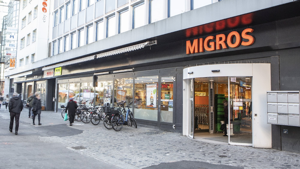 Migros-Supermarkt - Aarau - Igelweid Migros-Supermarkt - Aarau - Igelweid