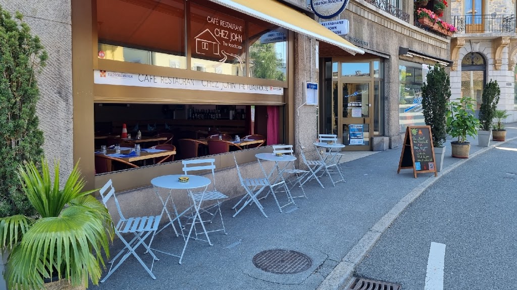 Restaurant Chez john The Roadhouse