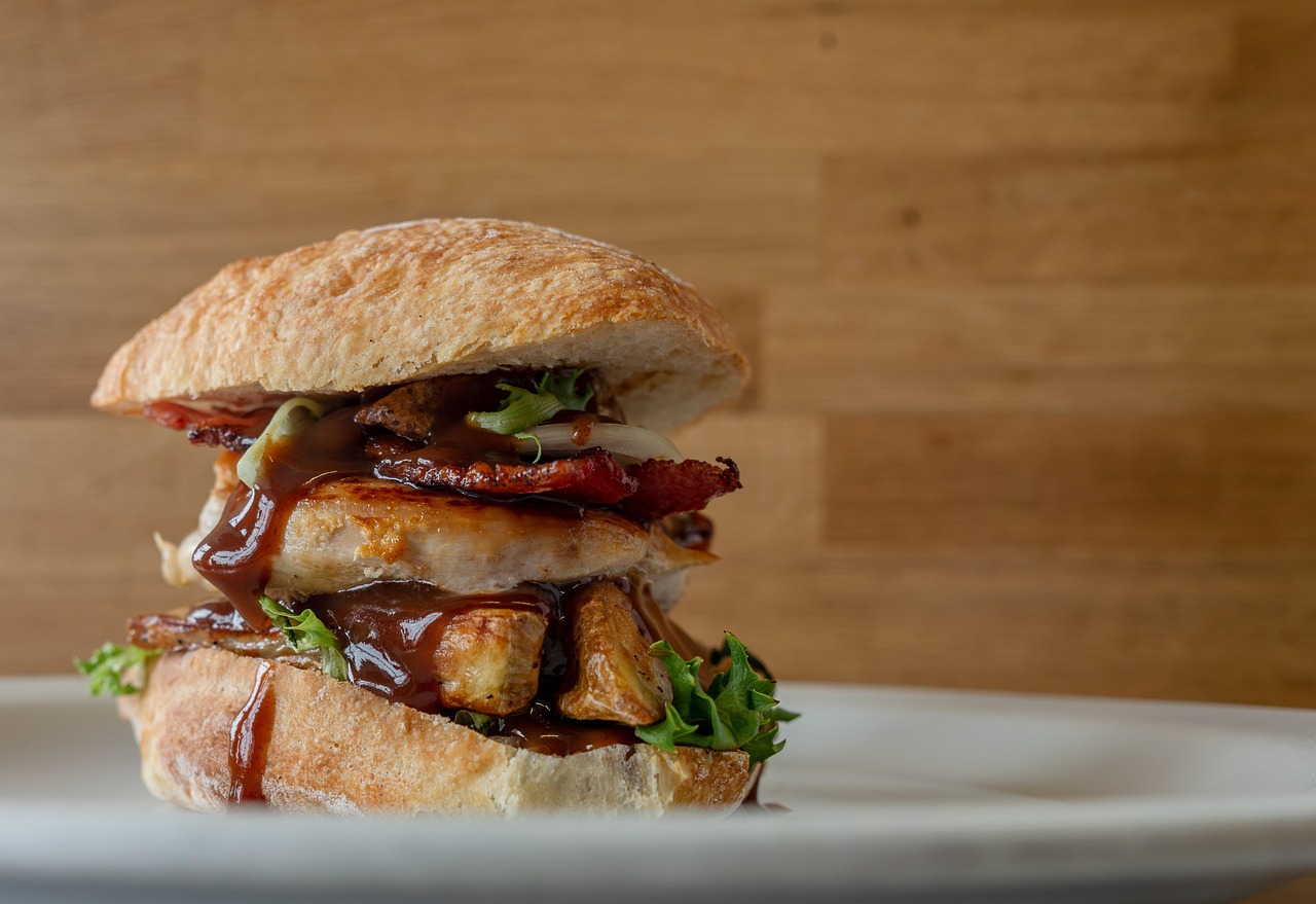 Sandwich, Pasticceria,Cucina Italiana, Caffetteria. Sandwich, Pasticceria,Cucina Italiana, Caffetteria.