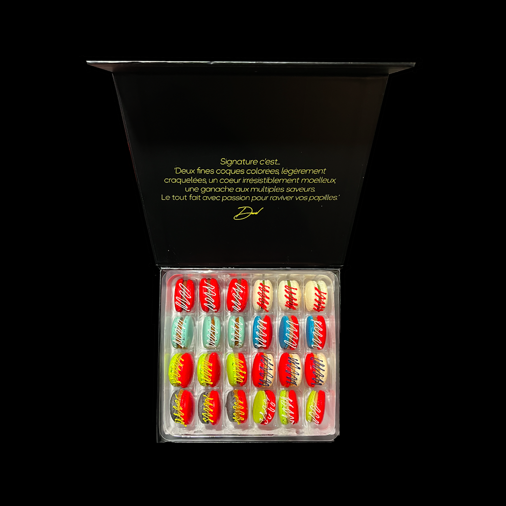 Signature Switzerland - Macarons et Viennoiserie