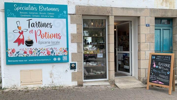 TARTINES ET POTIONS TARTINES ET POTIONS