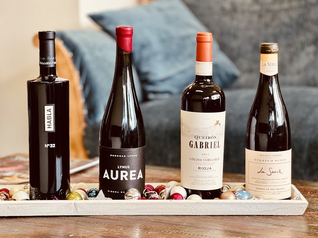 Vino y Más Vino y Más