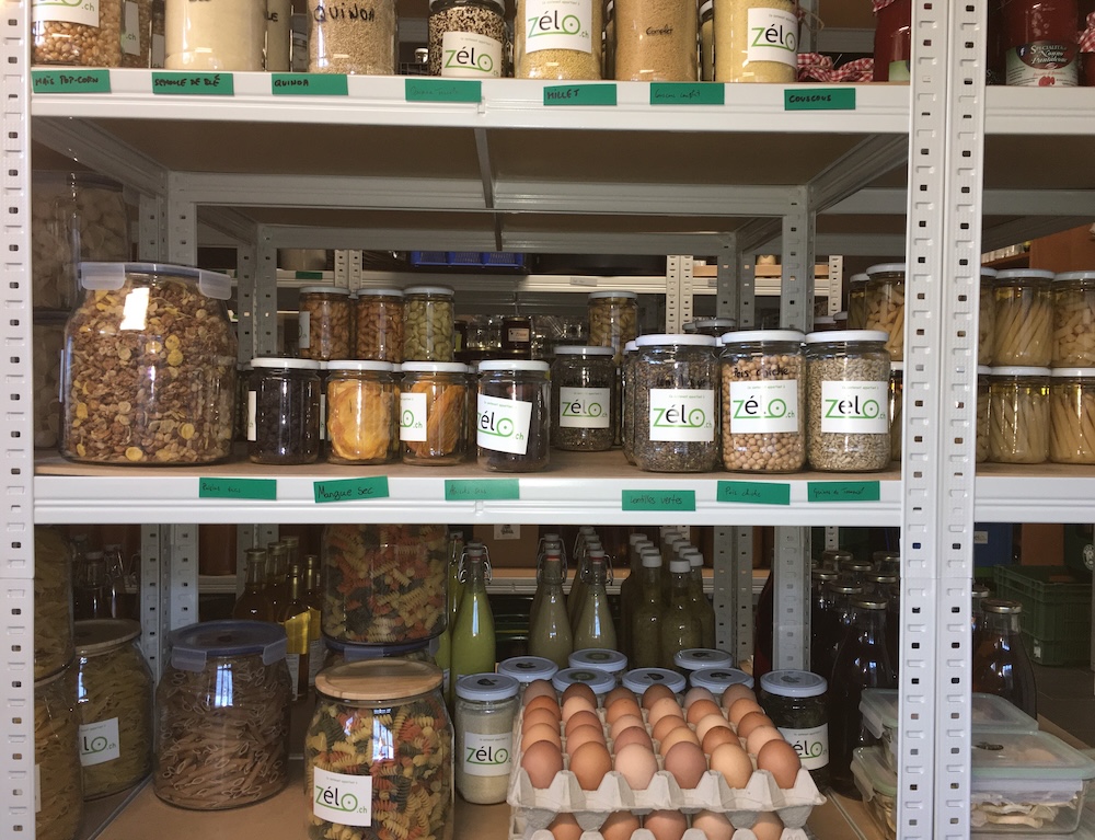 Zélo - Épicerie Zéro Déchet à Gland, Nyon et Rolle | Produits Locaux, Frais et Bio en Vrac, Livraison à Vélo Cargo Zélo - Épicerie Zéro Déchet à Gland, Nyon et Rolle | Produits Locaux, Frais et Bio en Vrac, Livraison à Vélo Cargo
