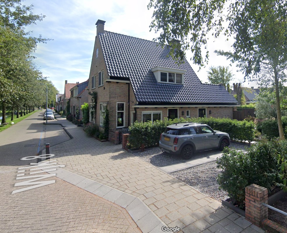Ester Anna PMU artiest