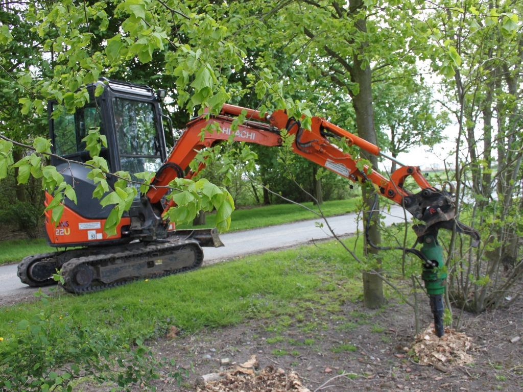 Kraanverhuur Zeeland | Minigravers - Dumpers - Trilplaten