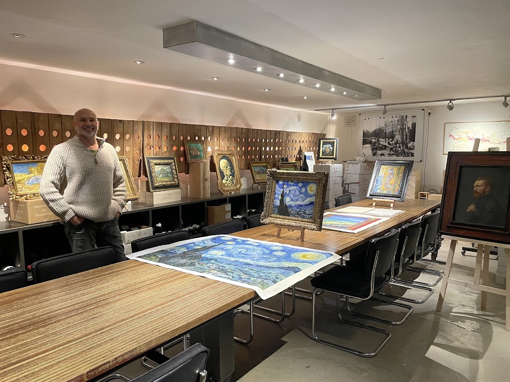 VAN GOGH STUDIO